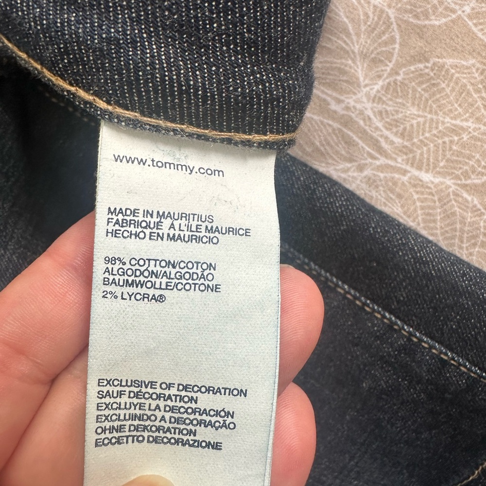 Tommy Hilfiger Bermuda Denim Shorts Size 8 - Picture 10 of 16